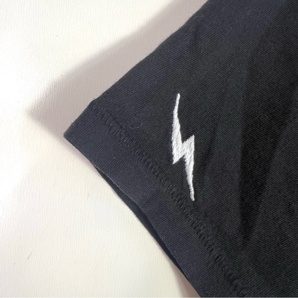 Catherine Gee Embroidered Bolt Tee Black Size XL - Picture 7 of 14
